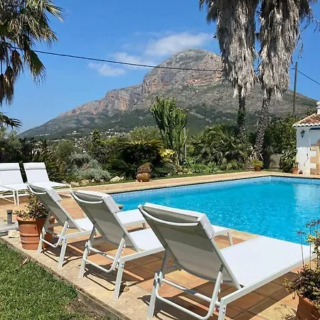 Villa With Spectacular Views Javea